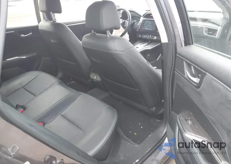 2018 Honda Clarity Plug-In Hybrid Touring from USA, damaged, VIN JHMZC5F3XJC001054